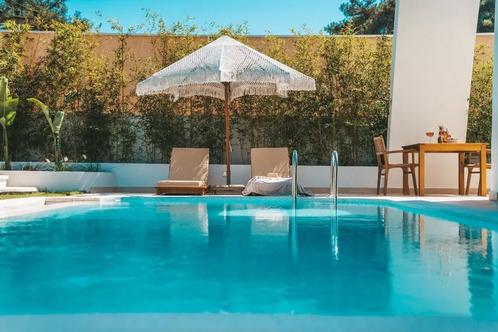 Large pool